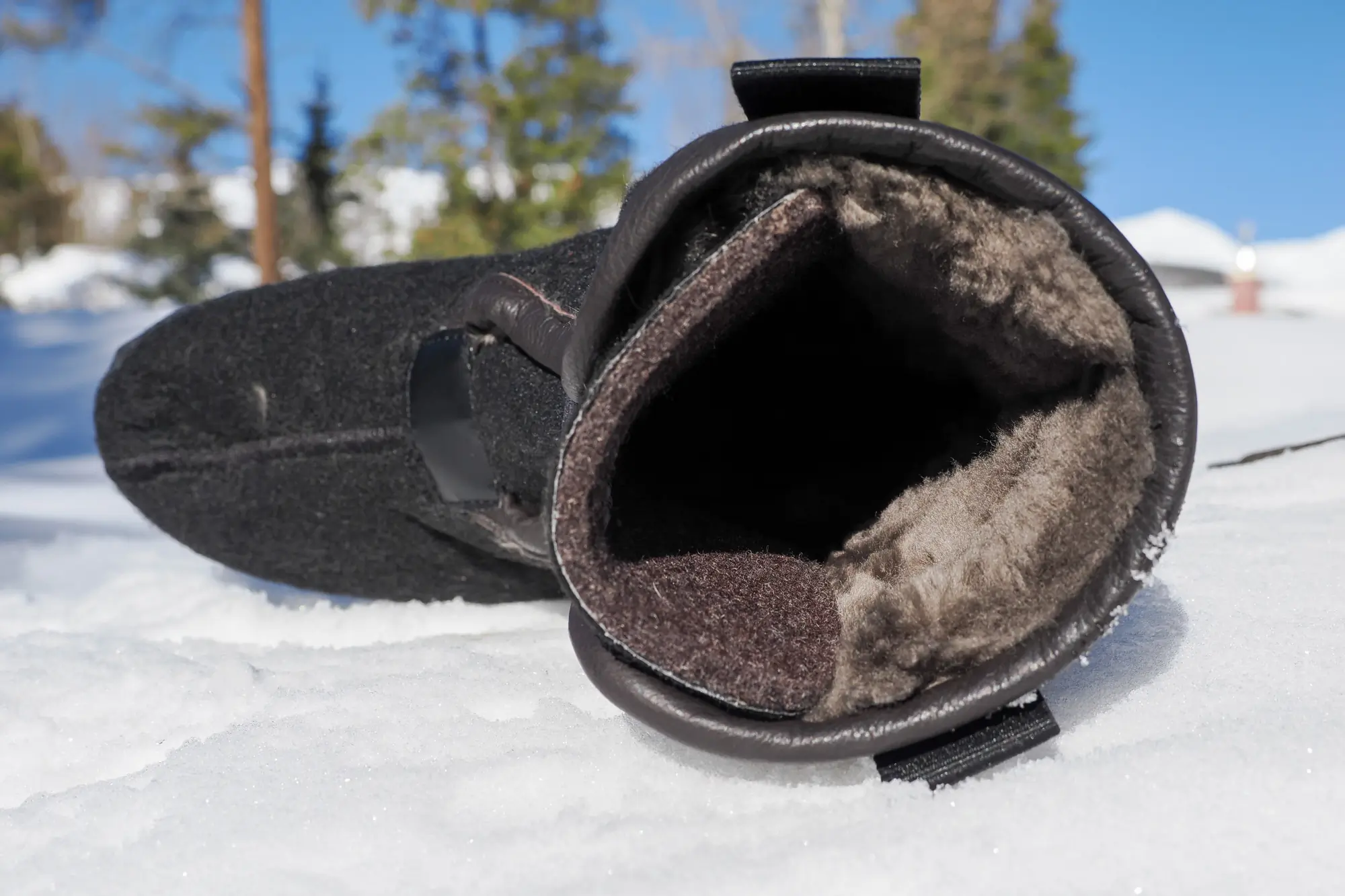 The Norkap PRO GTX soft sheepskin inner bootie