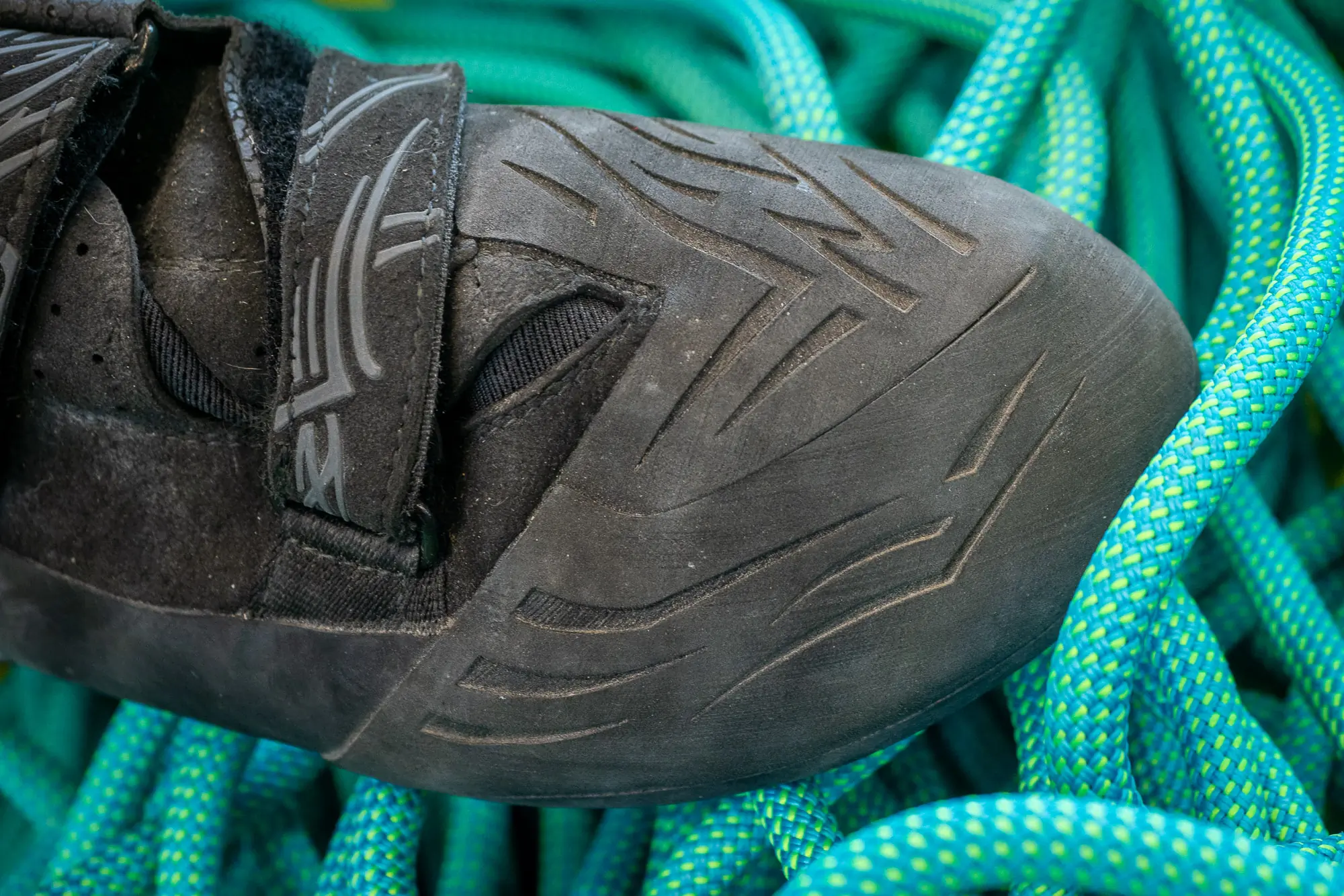Toe cap on the Scarpa Drago XT climbing shoe