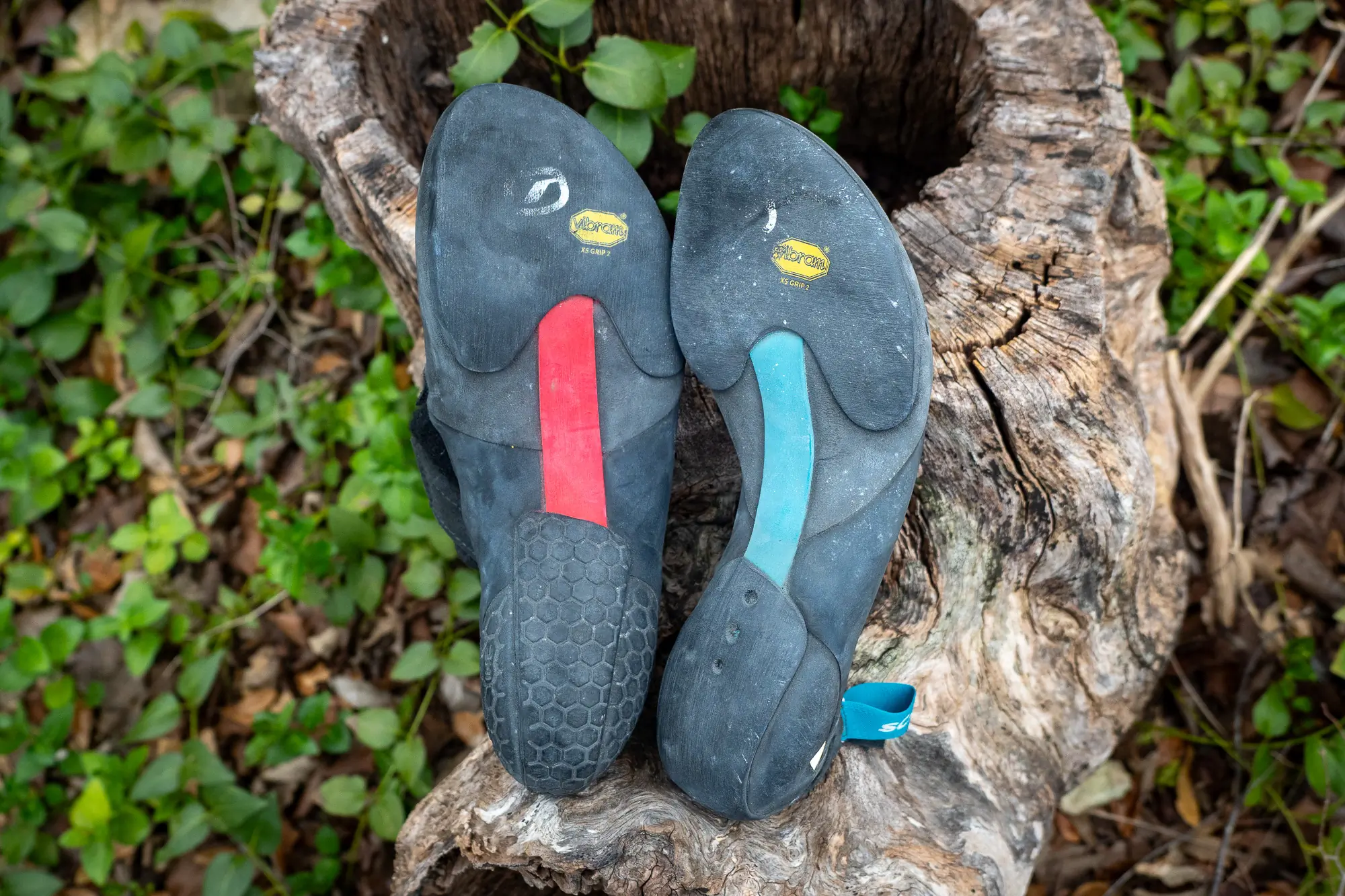 Scarpa Drago XT, left, Scarpa Drago, right