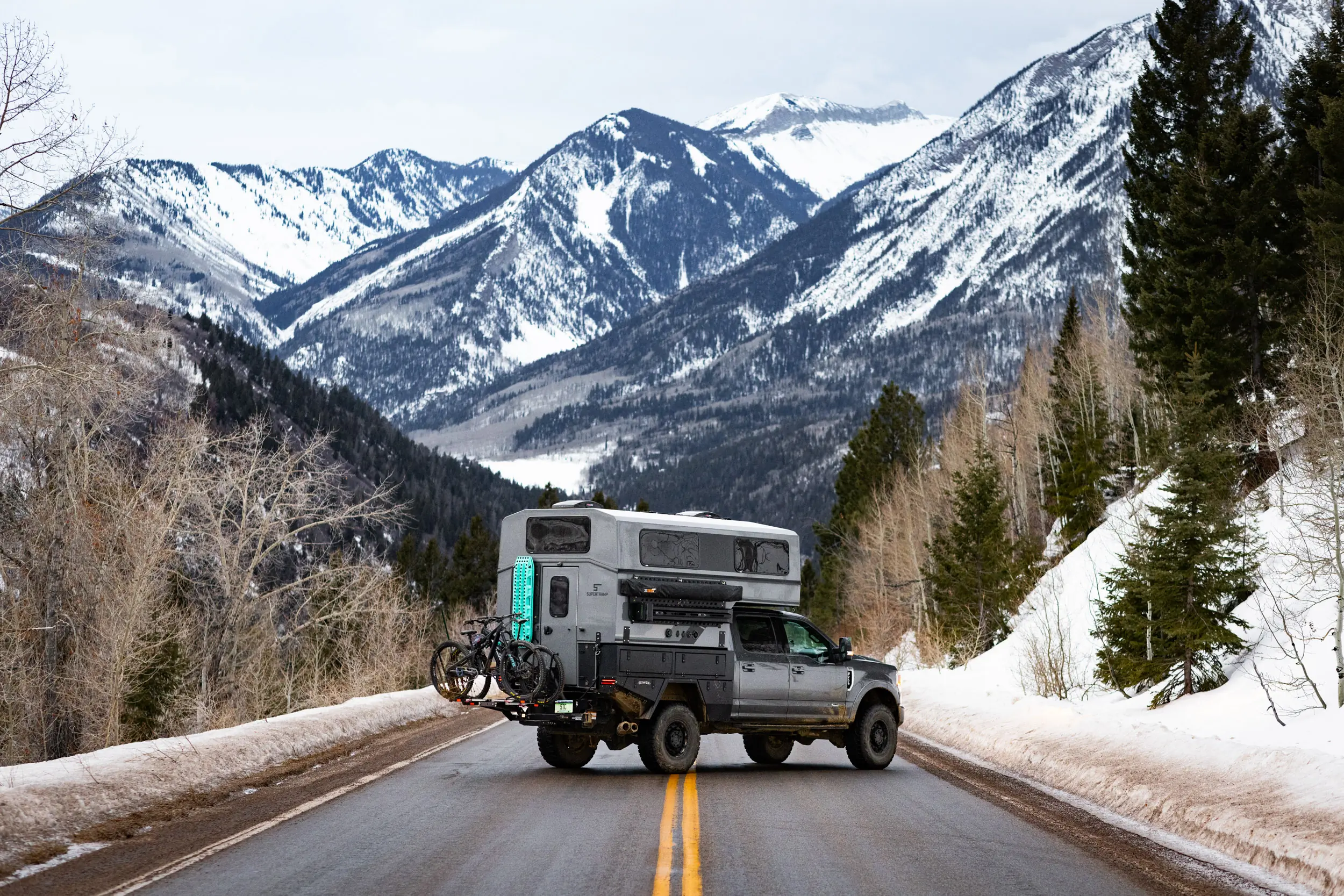 Supertramp HT Slide in Hard Side Camper