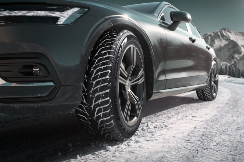 Hankook Winter i*cept iZ3 Winter Tire