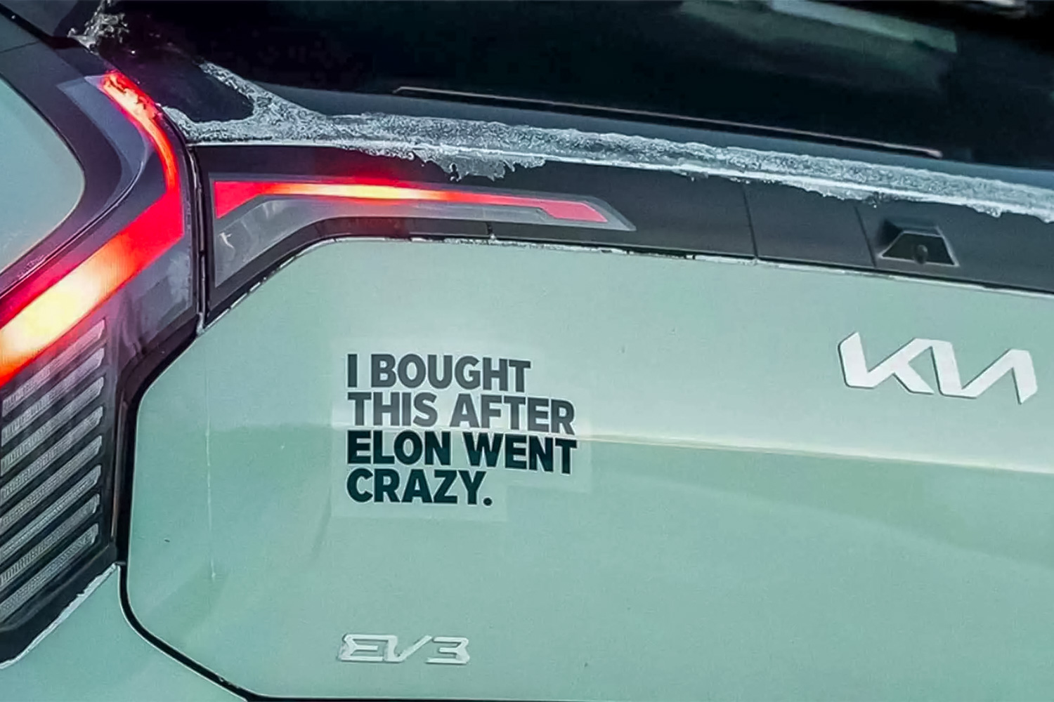 Kia Elon sticker