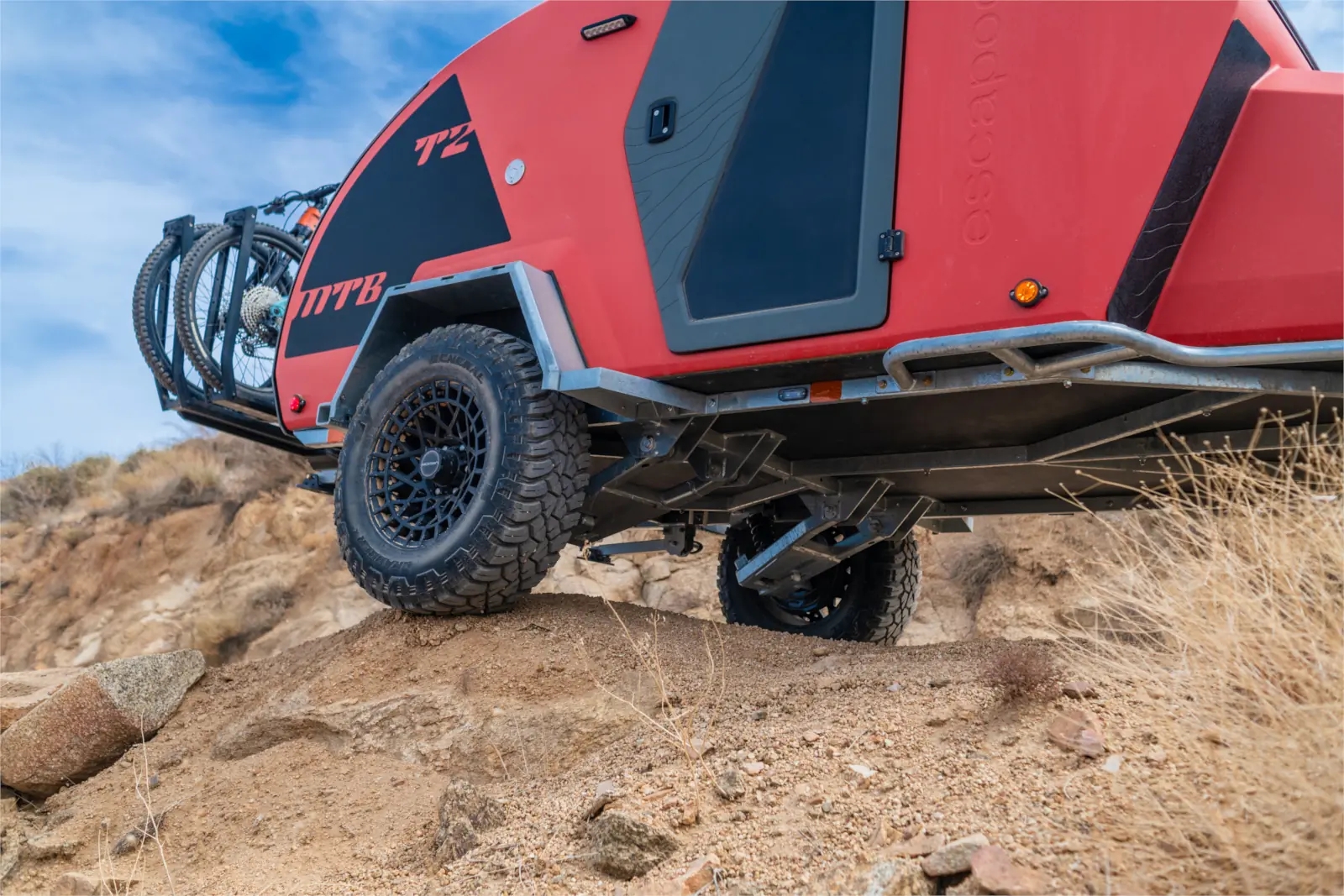 Escapod Topo2 MTB parked on rock