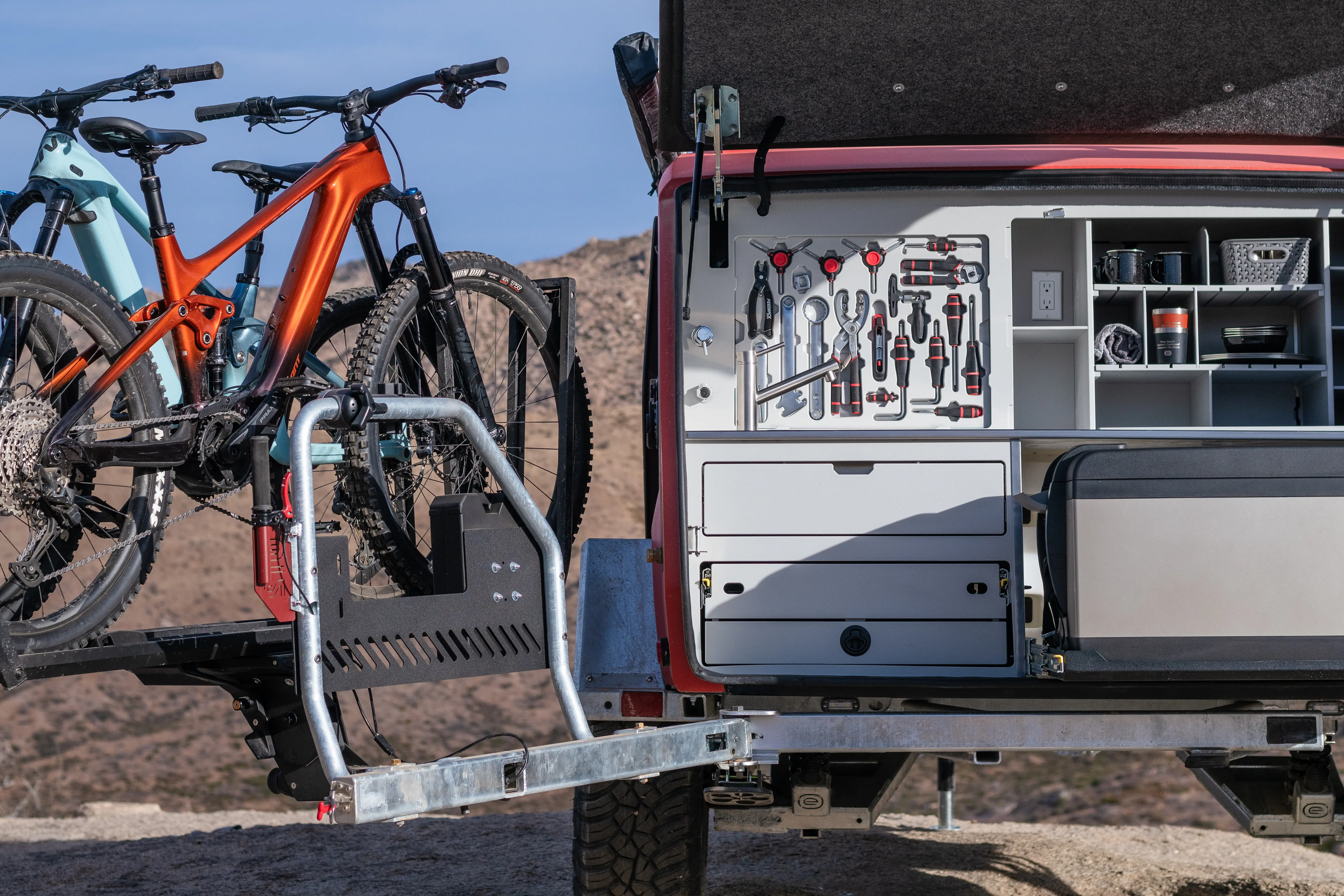 Escapod Topo2 MTB rack hitch tool kit