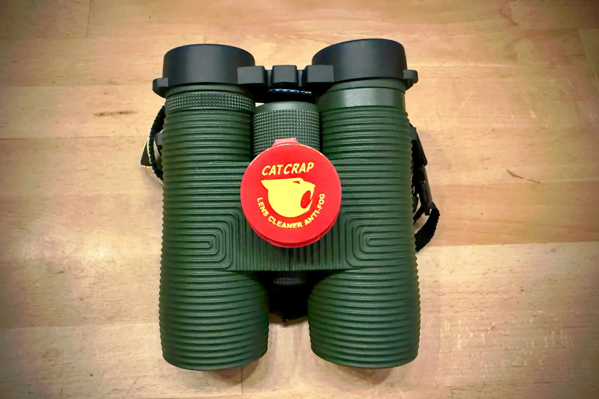 Nocs Pro Issue 8x42 with a cat crap resting on top