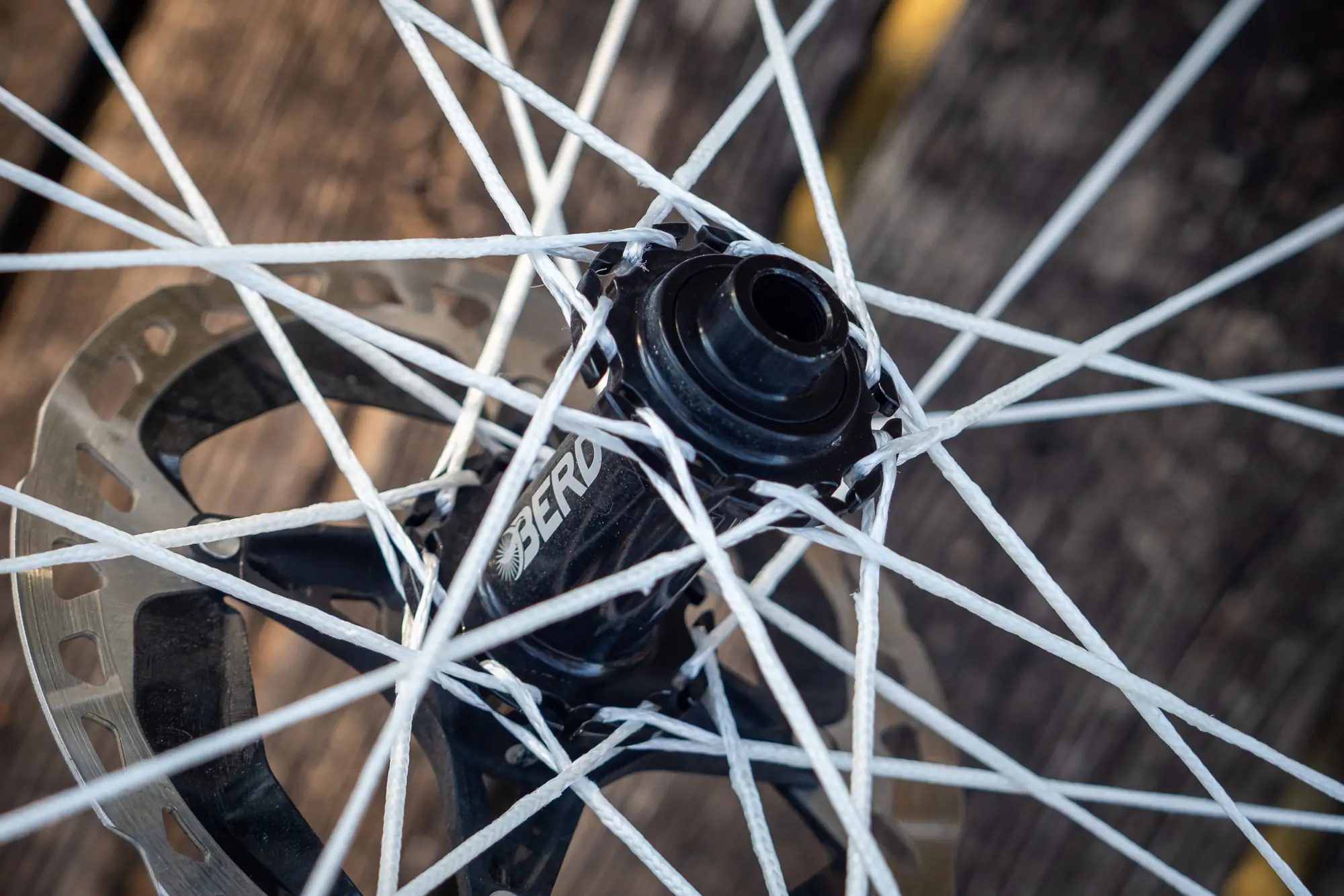 Berd Sparrow carbon gravel wheels spoke and front hub detail
