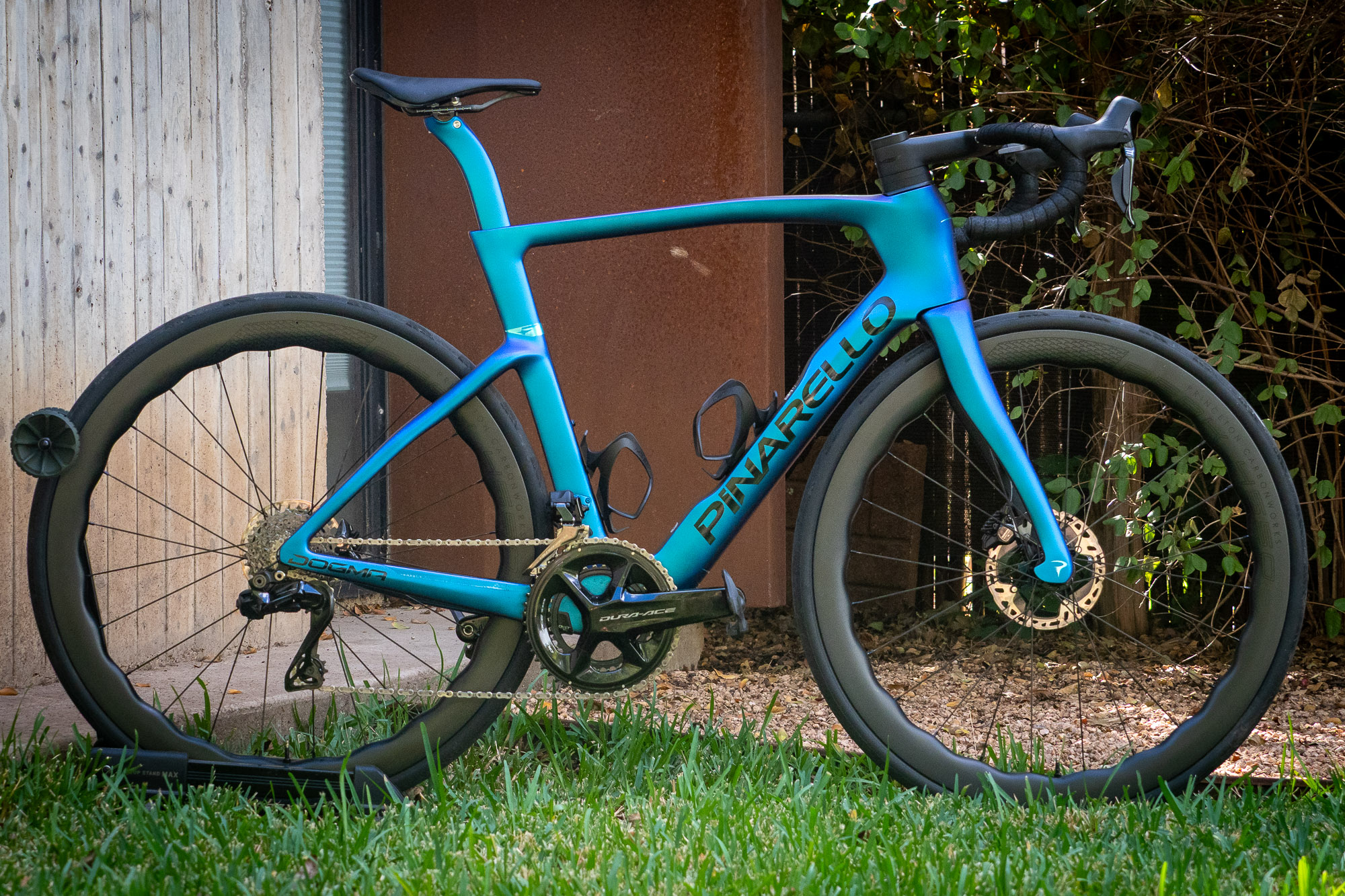 Pinarello Dogma F9 Dura-Ace Di2 side view