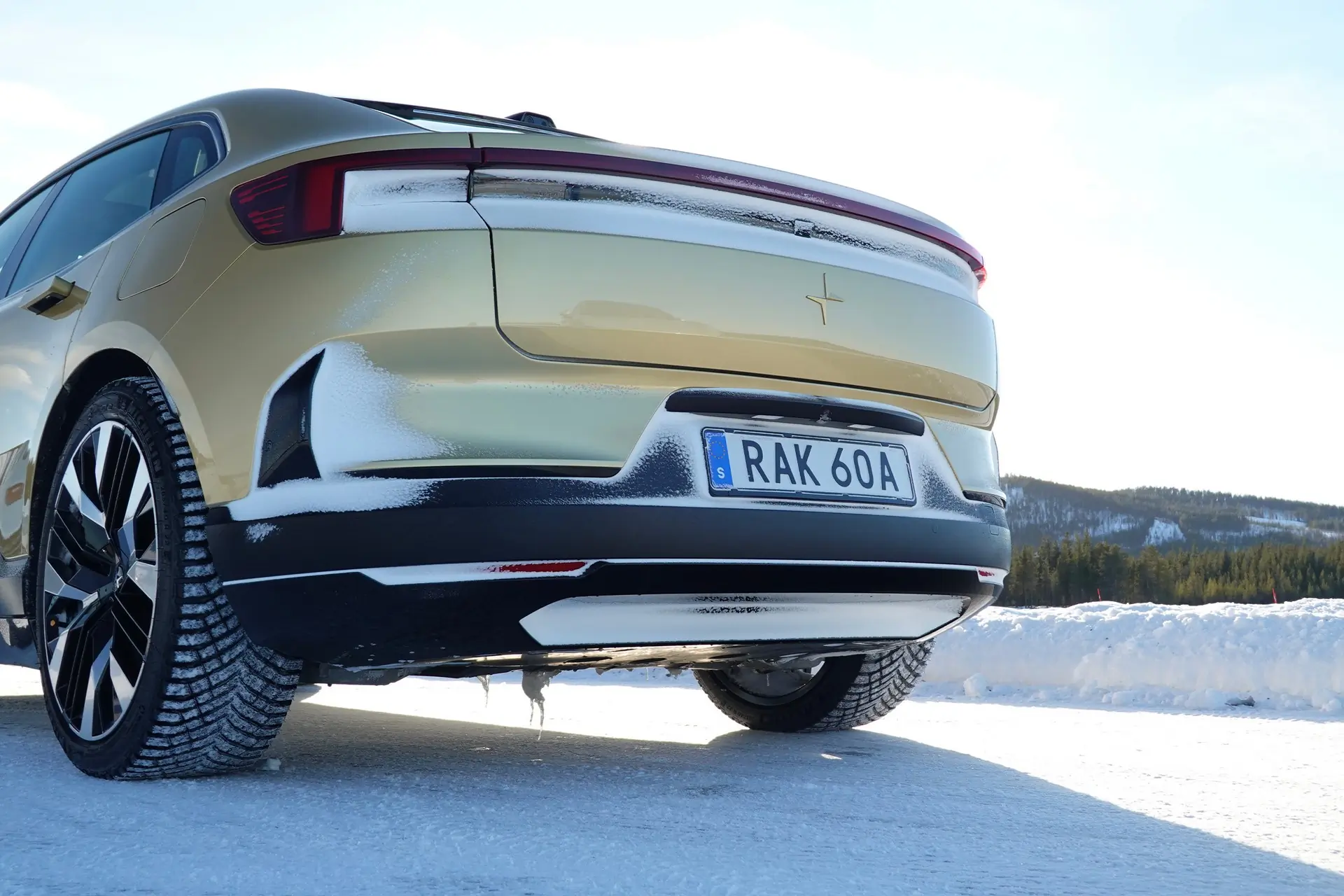 Polestar Ice Driving