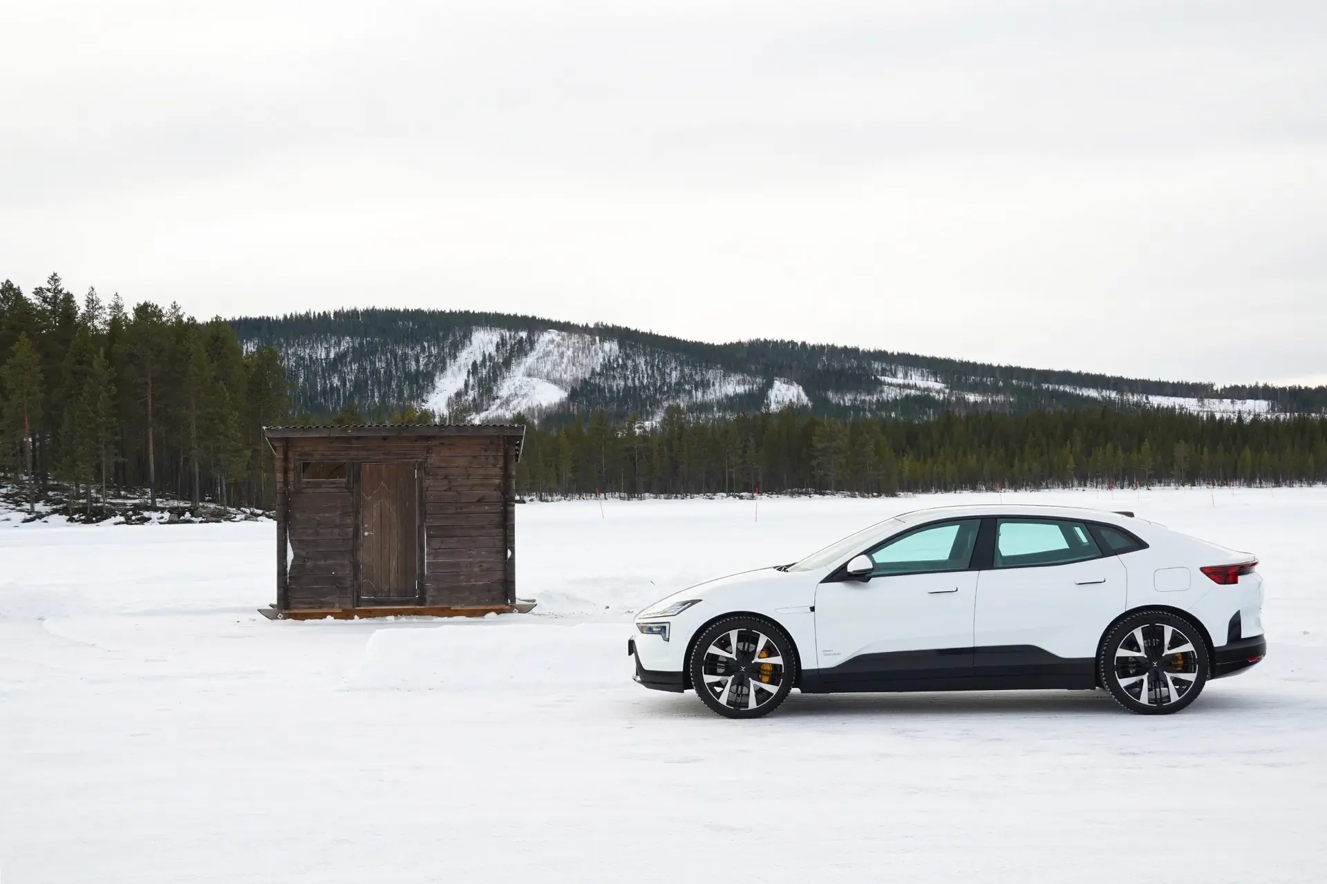 Polestar Ice Driving