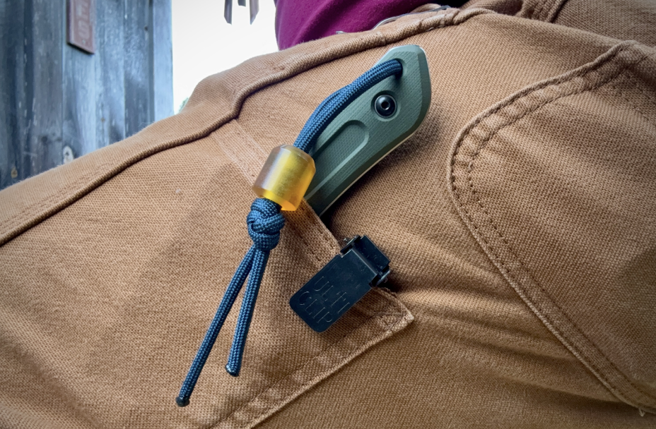 Schwarz Overland Sport in a pocket