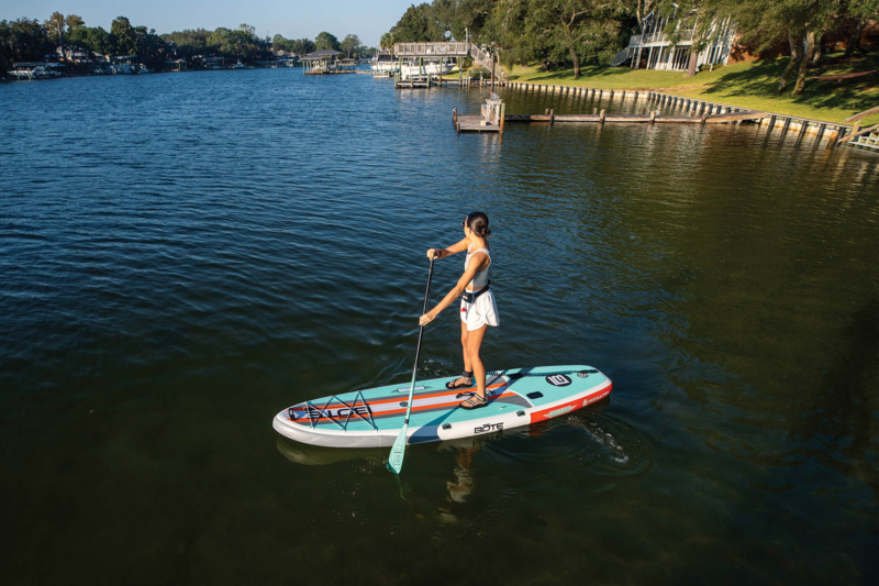 AI Cycling Glasses, Algae Paddle Board, FKT Book, and More Emerging Gear