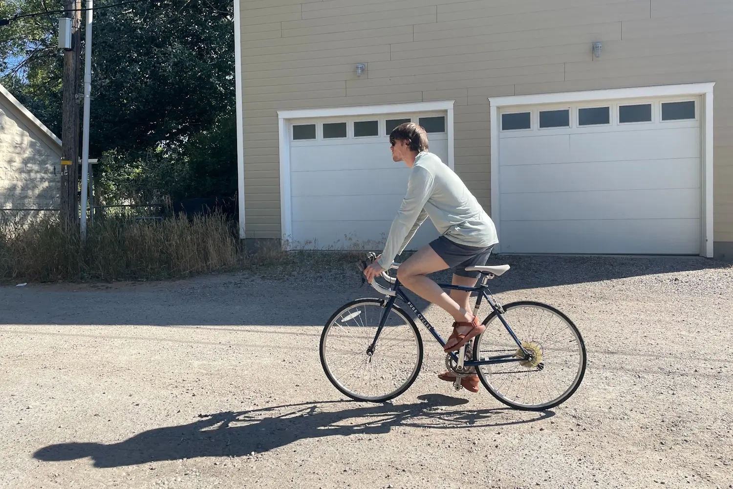 Cruising around town in the Freefly Bamboo Lightweight Shore Hoody