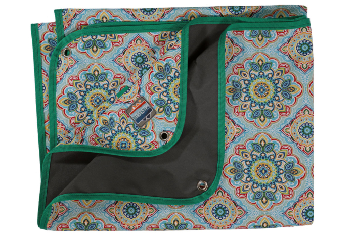tarpestry-weekender-camping-blanket-low