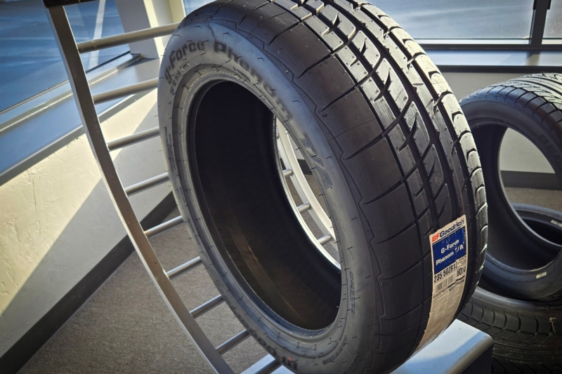 BFGoodrich g-Force Phenom T/A