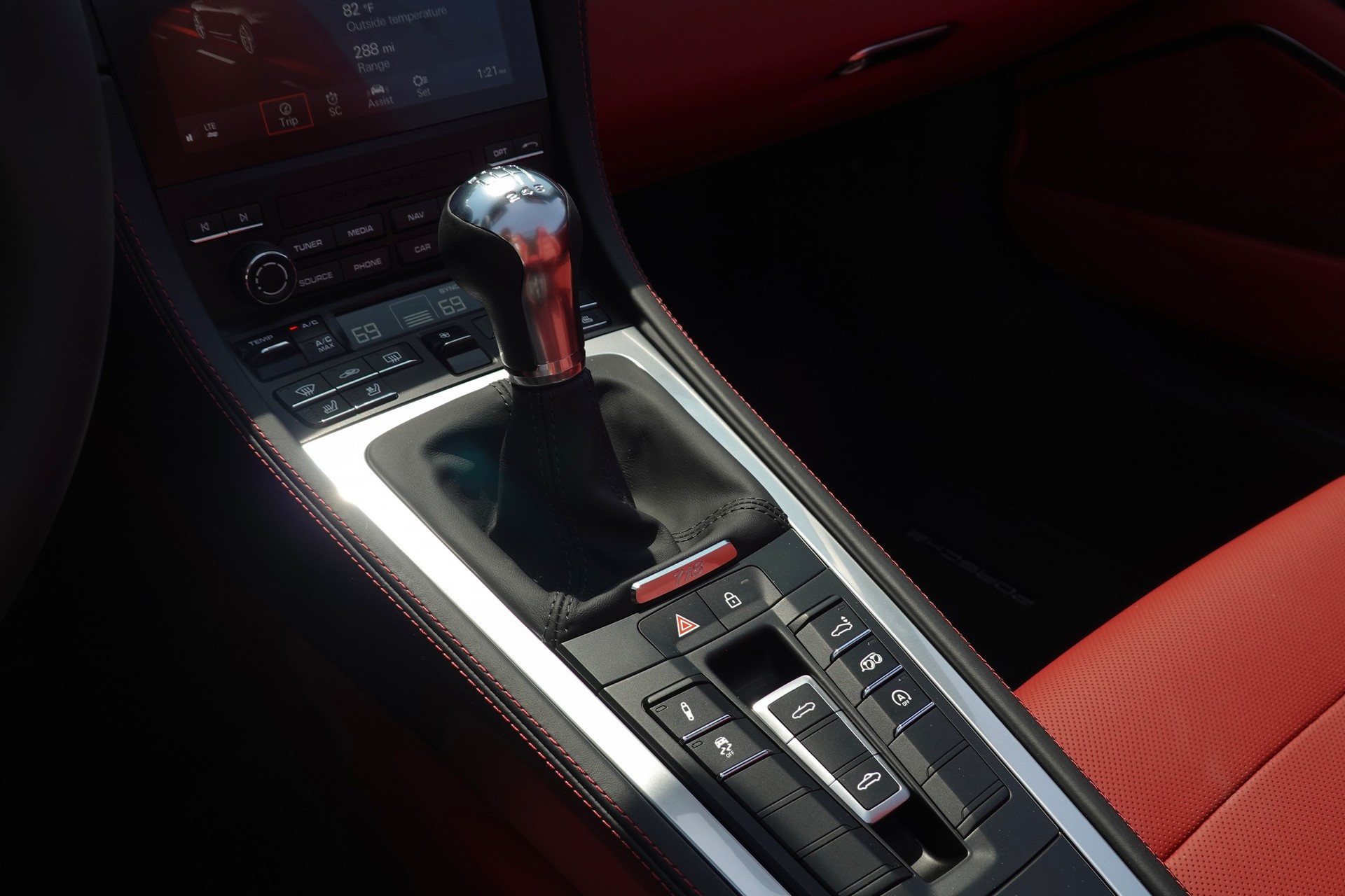 2025 Porsche Boxster