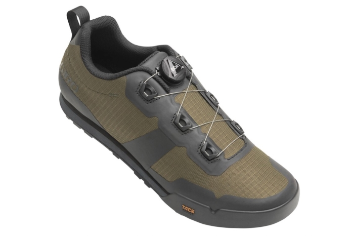 Giro Tracker flat pedal mountain bike shoe product image