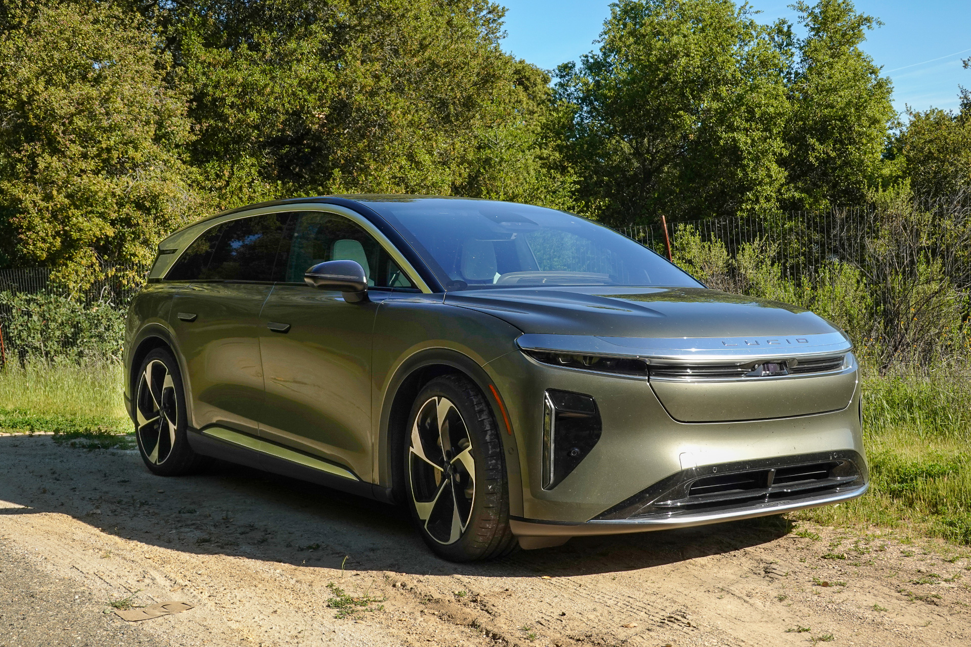 Lucid Gravity Grand Touring