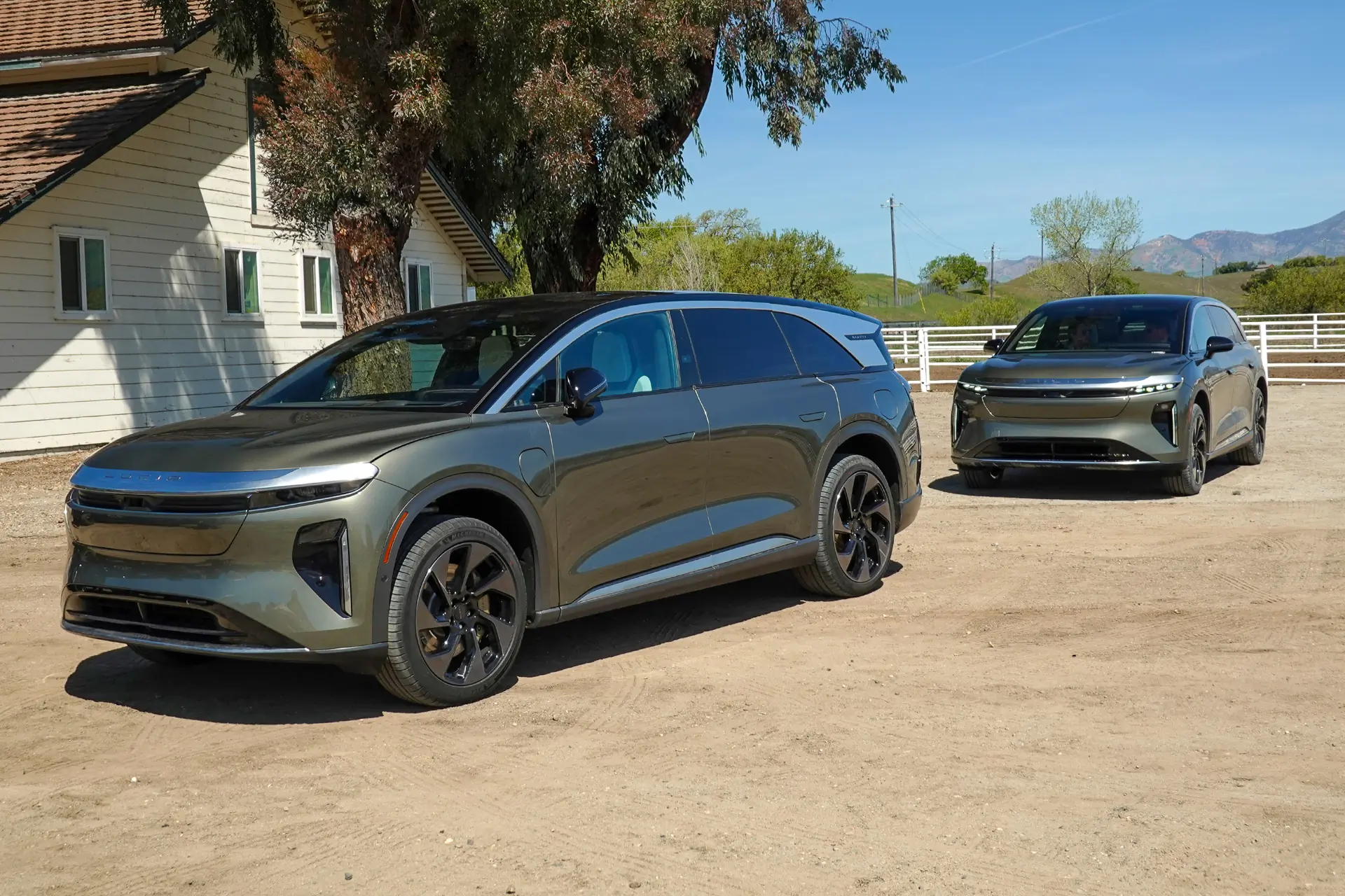 Lucid Gravity Grand Touring