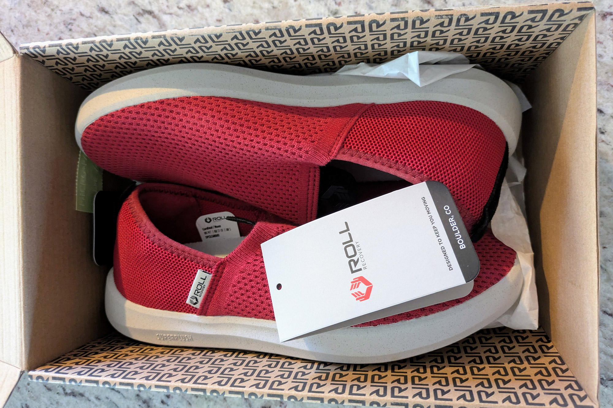 Roll Recovery Superplush Classic Women's Shoe inside the box with tags attached