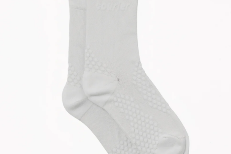 Courier HiFi socks