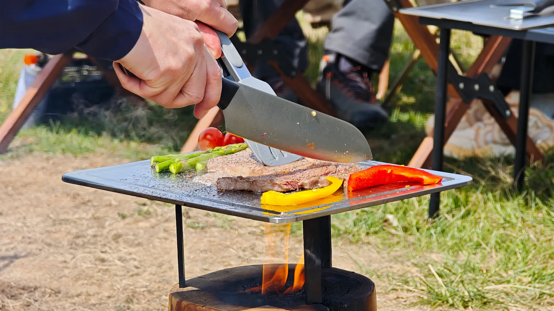 This Titanium Oven Tray Looks Absurd, Until You Realize It’s Probably Awesome