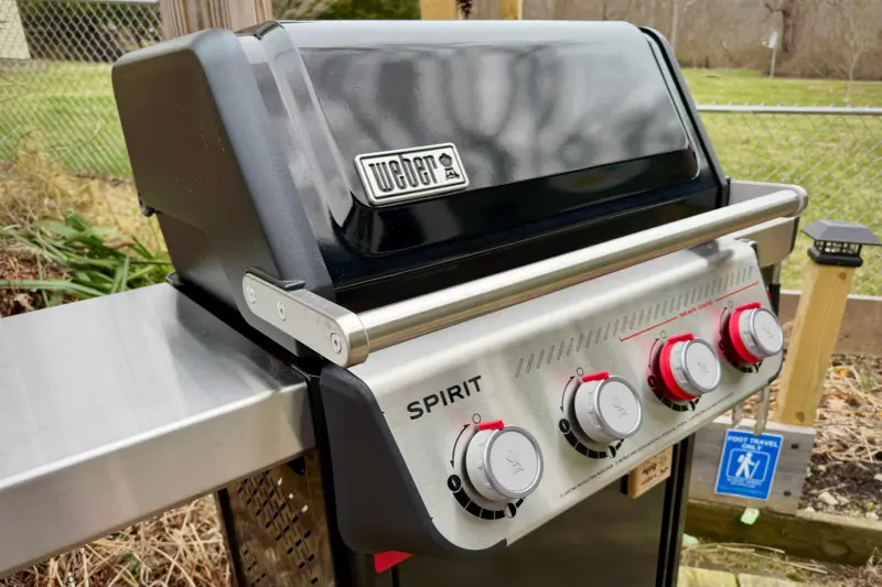 Welcome to Flavor Country: Weber Spirit Propane Grill Review