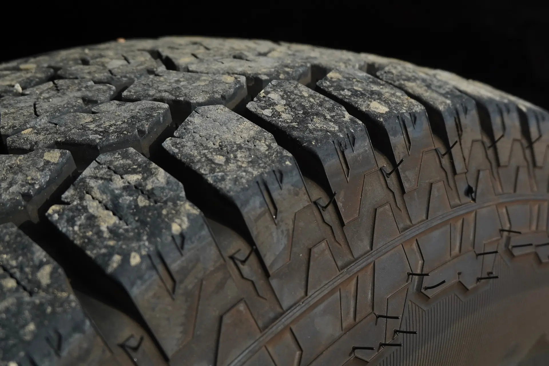 Yokohama Geolandar G018 AT/4