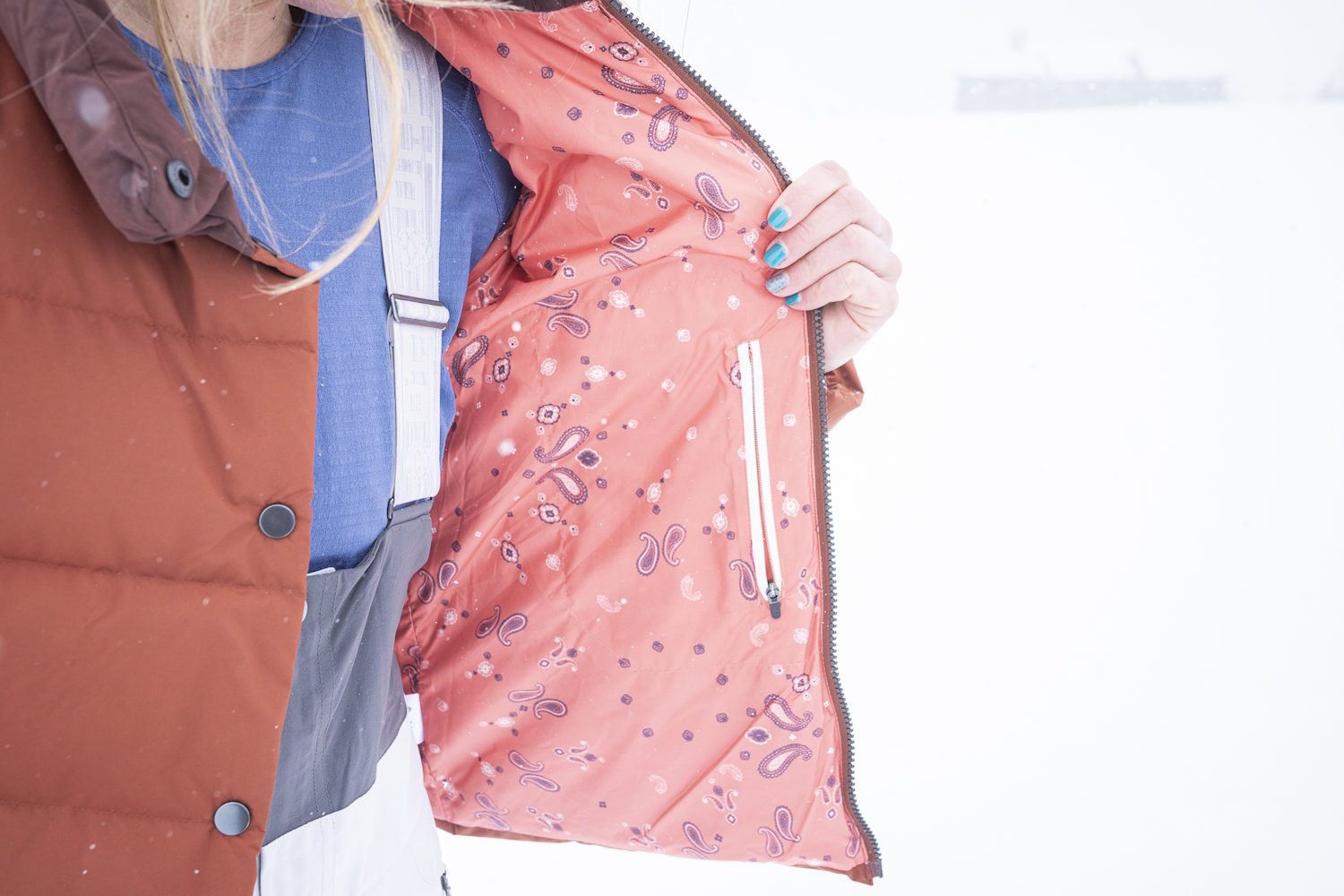 Interior view of Stio Women's Turnbolt Down Jacket, revealing the paisley printed lining.