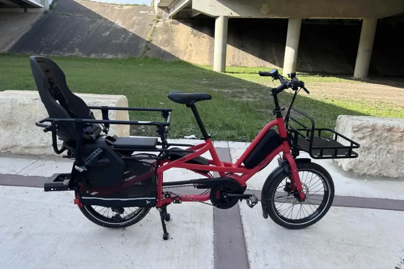 Affordable Cargo E-Bike Adept at Kid-Hauling: Tern Quick Haul Long Review