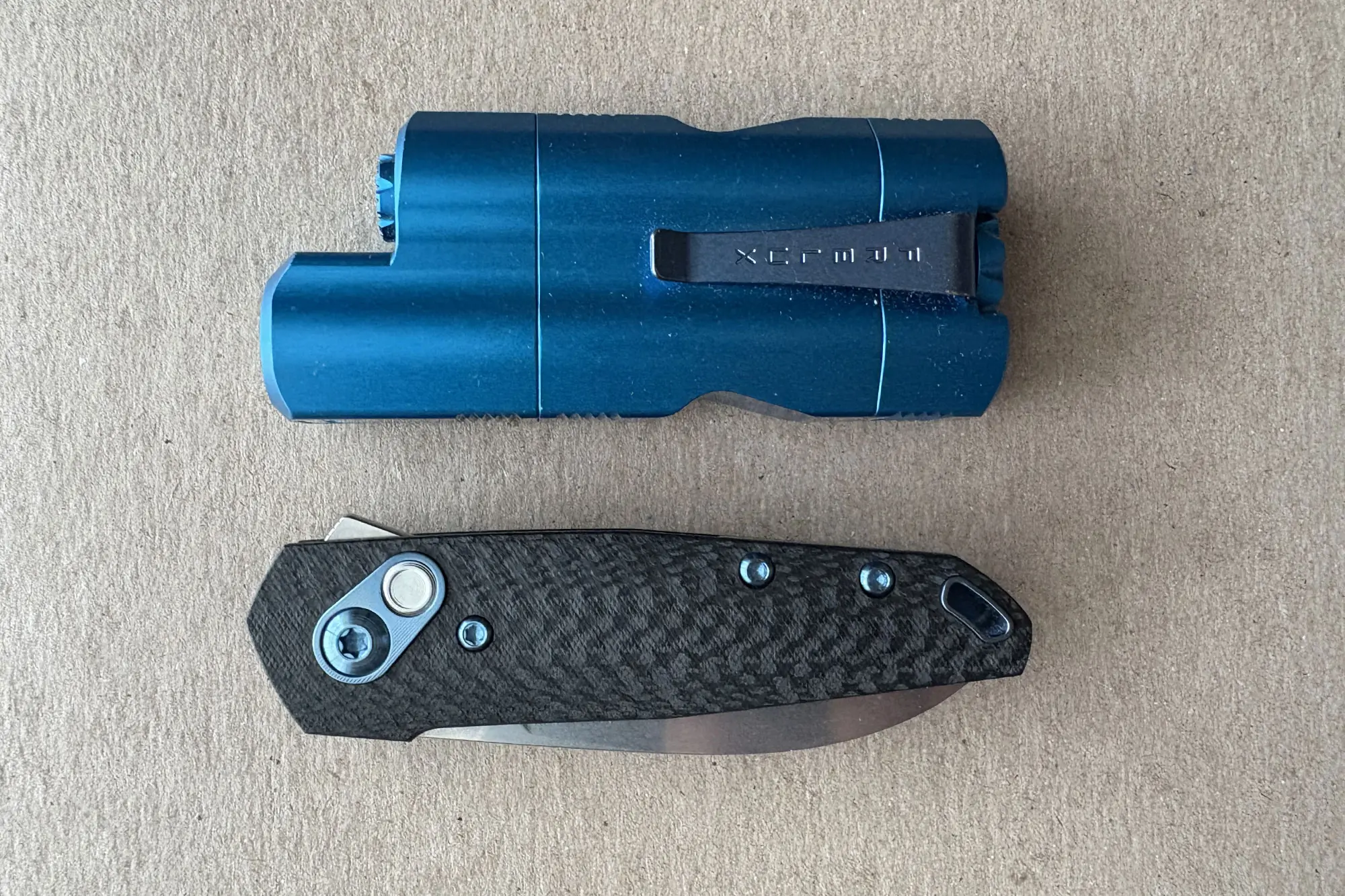 Anso of Denmark Aros knife closed