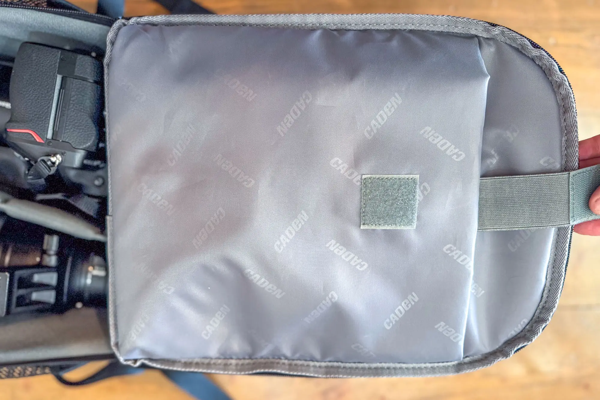 CADeN Camera Backpack padding