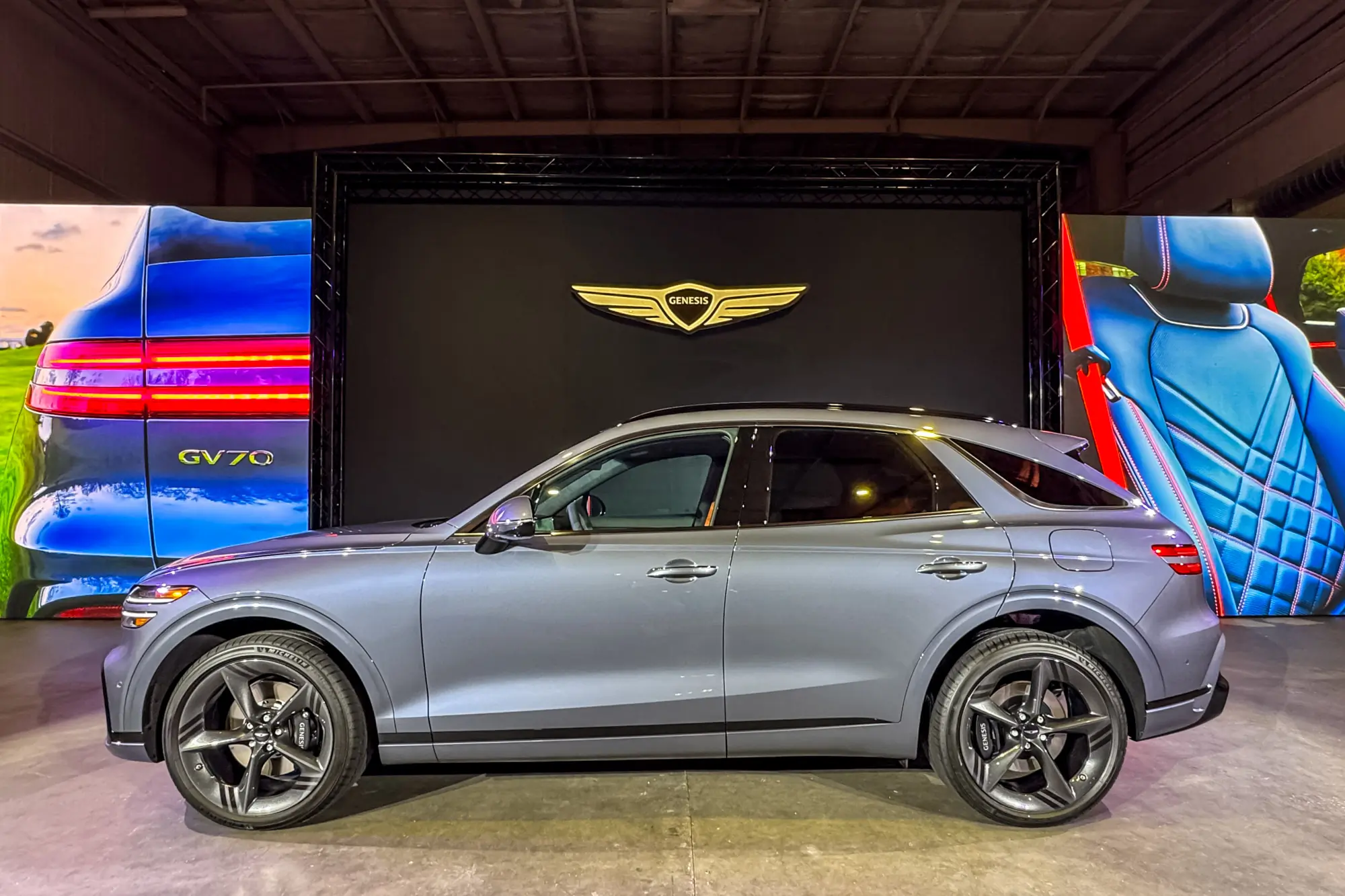 2026 Genesis GV70 3.5T SPORT PRESTIGE AWD