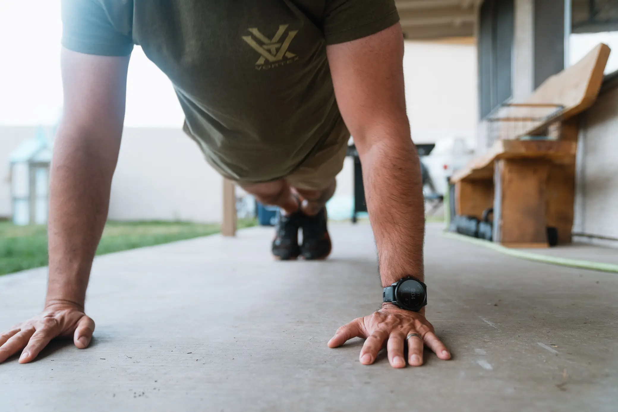 Garmin Tactix 8 Smartwatch tracking time during a workout