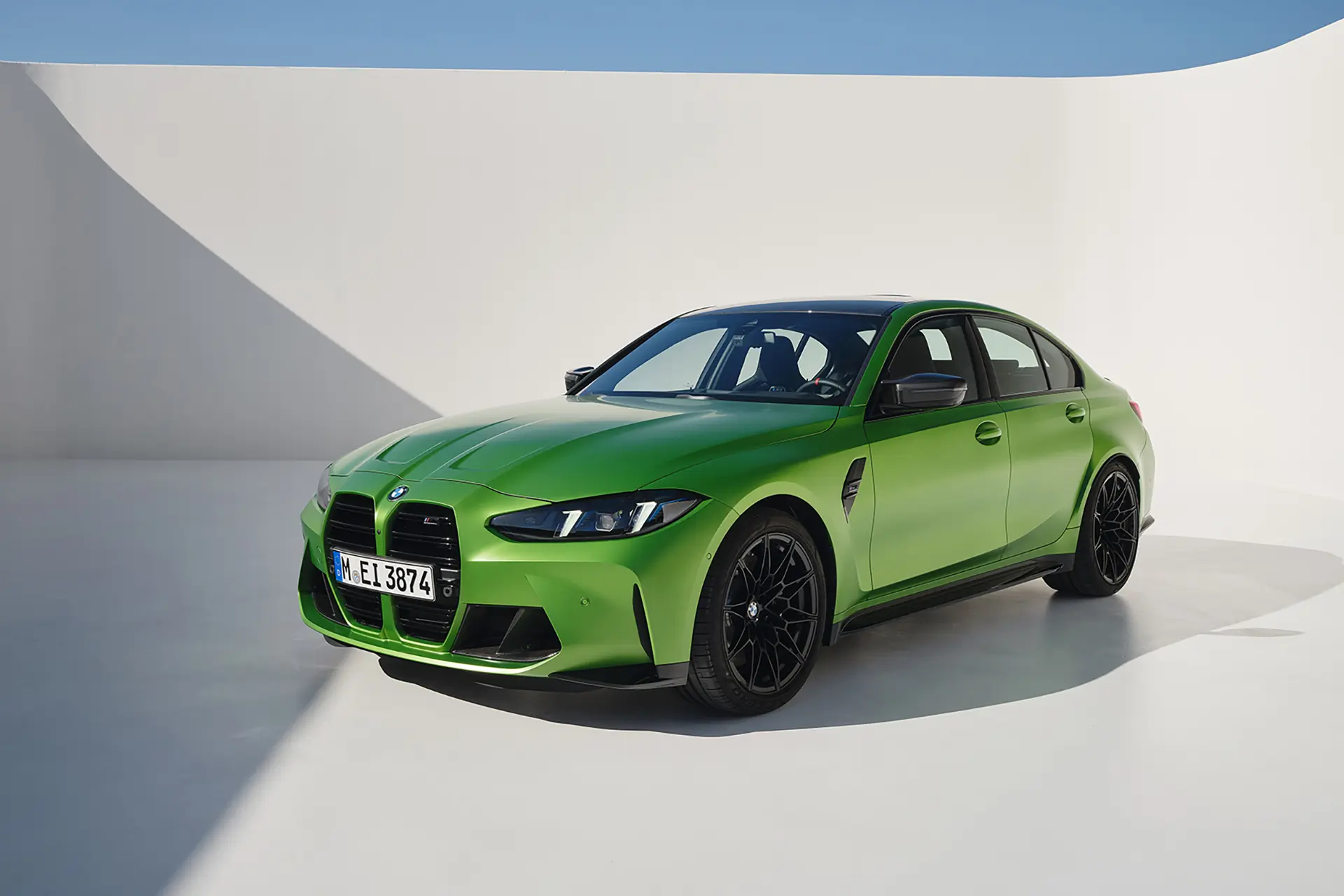 BMW-M3-2022 2025 BMW M3