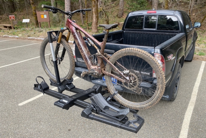 Transporting the new Specialized Turbo Levo 4 with the Thule Verse rack