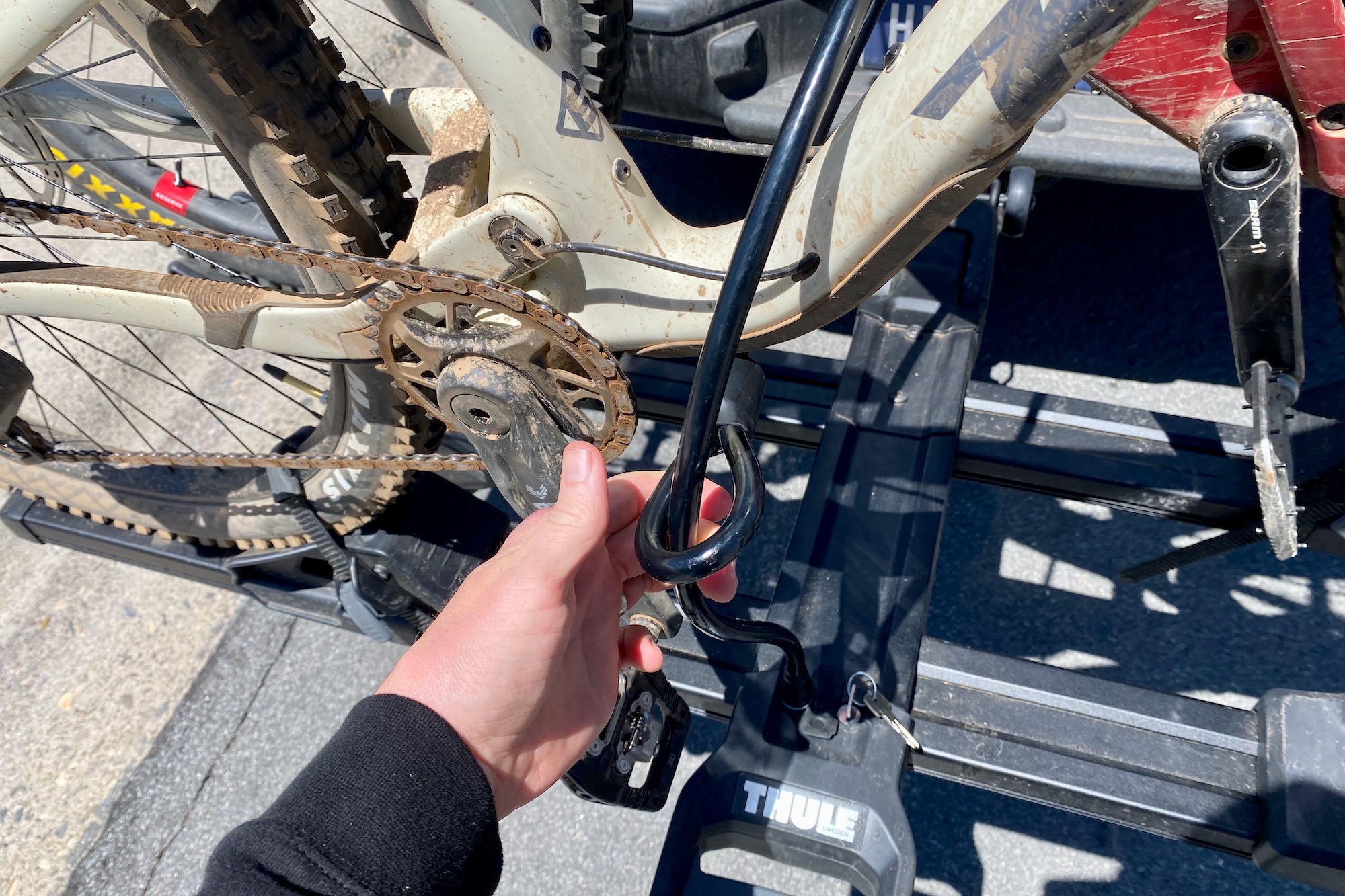 The cable lock on the Verse hitch bike rack