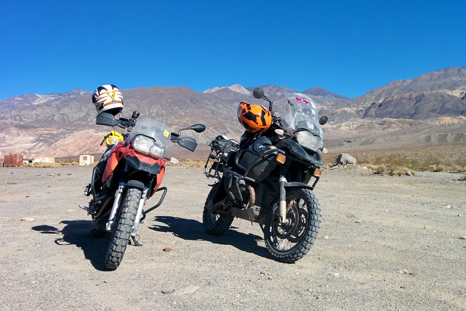 Death valley warns motorcycle riders about heat