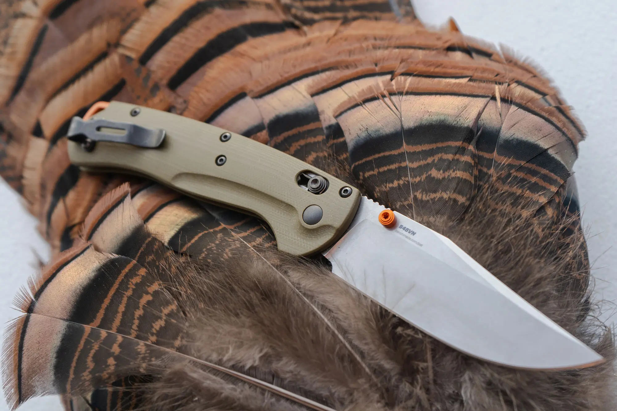 The Benchmade Taggedout on a turkey.