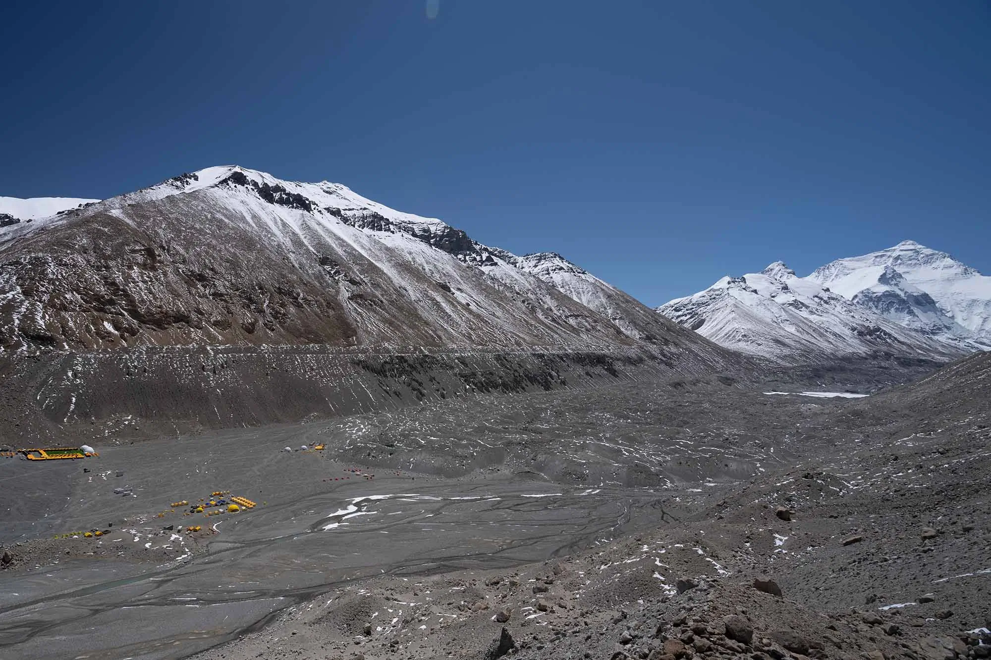 everest north side base camp 2