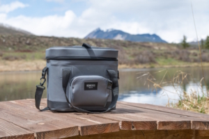 Igloo Carbonite Trailmate 18 Cooler on Dock by Lake