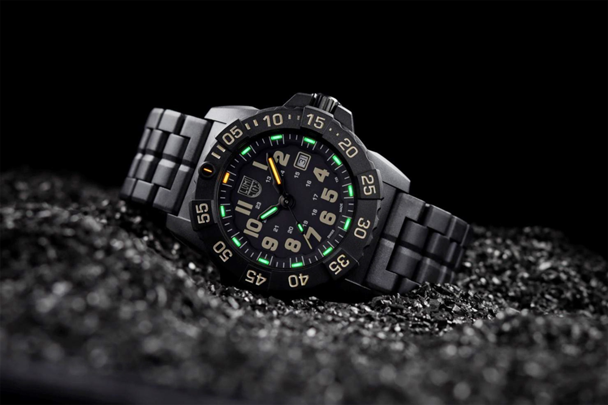 luminox navy seal blackout edition