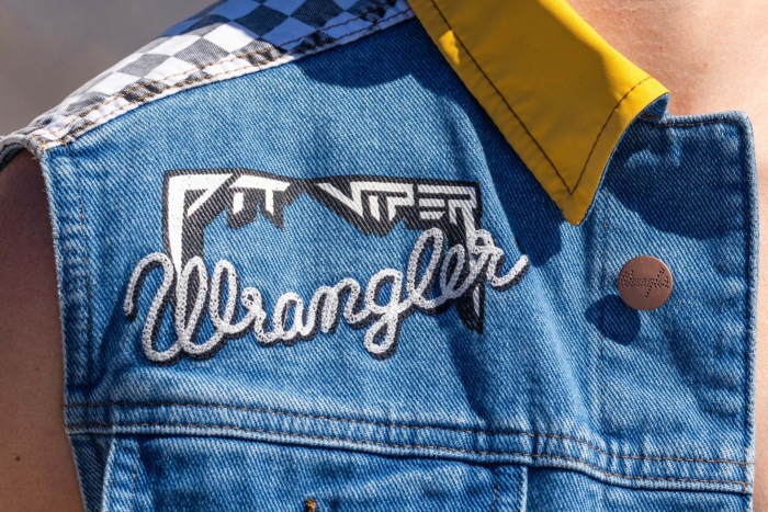 wrangler x pit viper denim vest logo