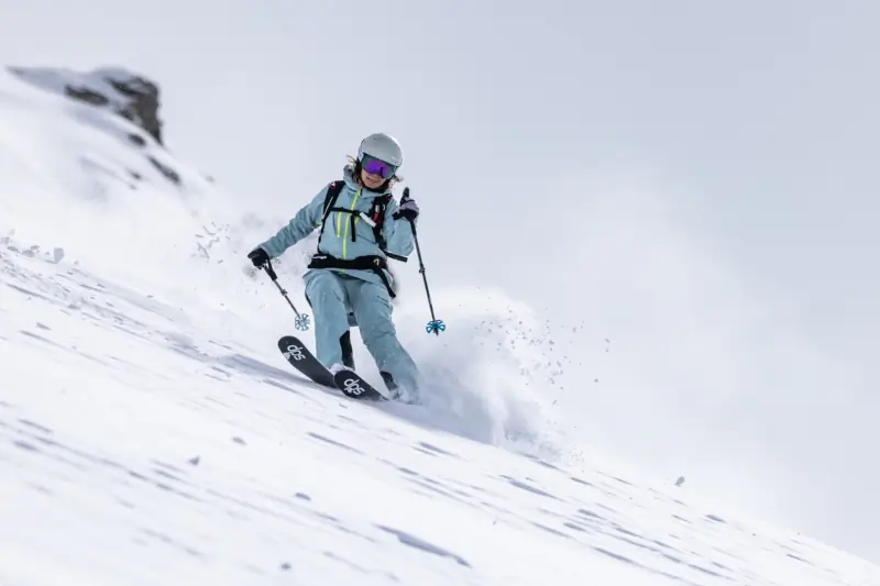 ‘Screaming Bargain’ for Technical Performance: Columbia Titanium Platinum Peak II Women’s Ski Jacket Review