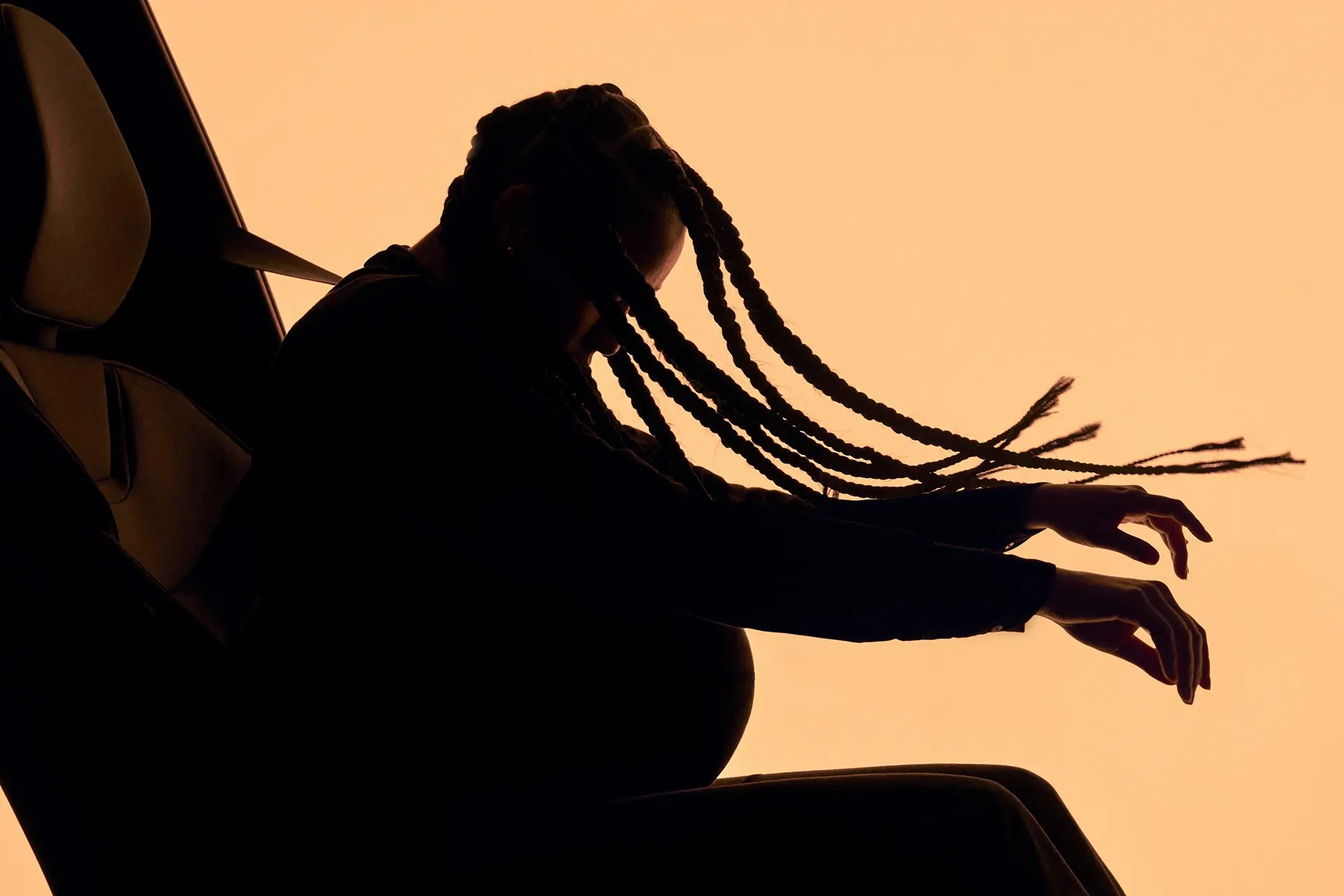 Volvo adaptive seat belt