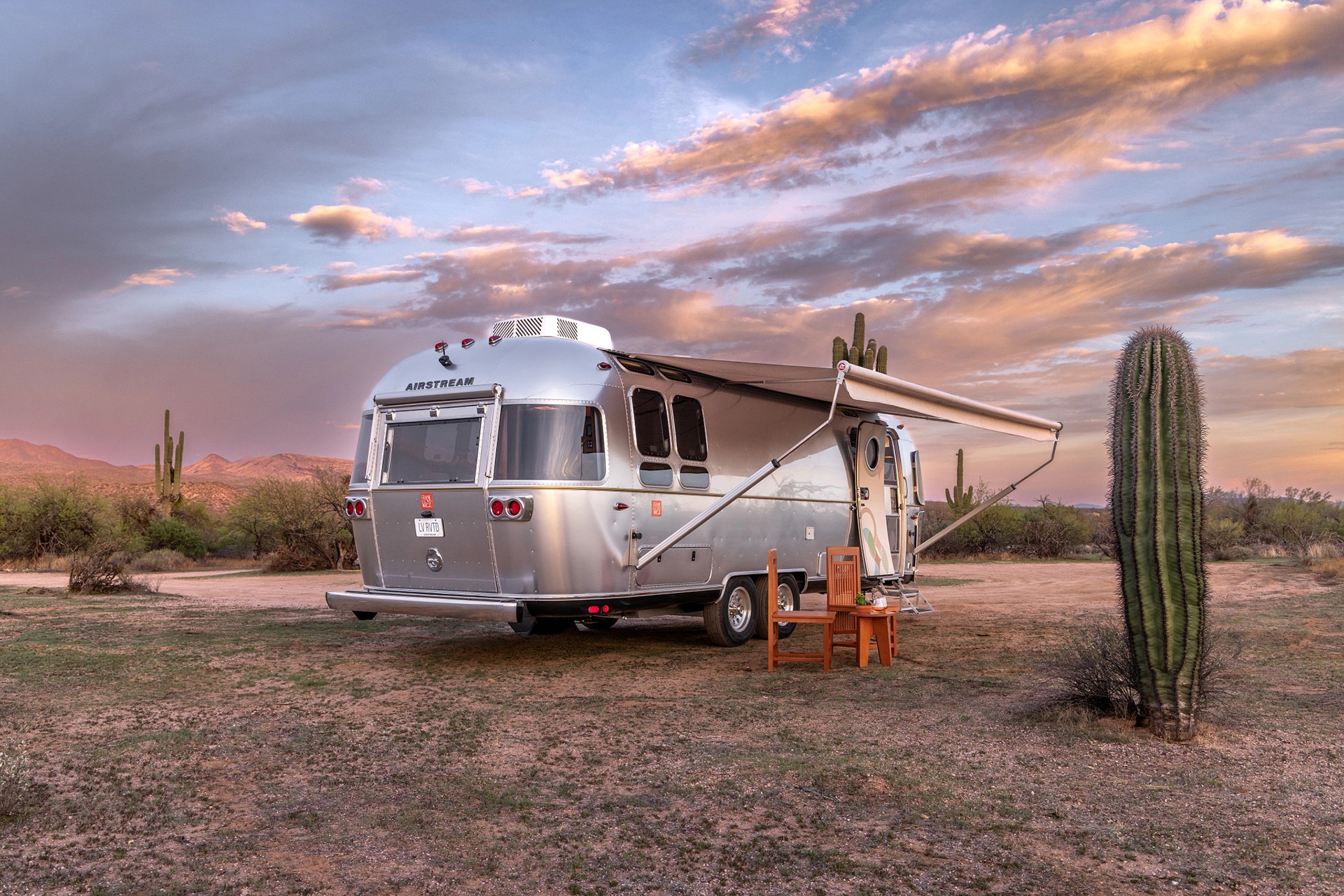 Airstream Frank Lloyd Usonian