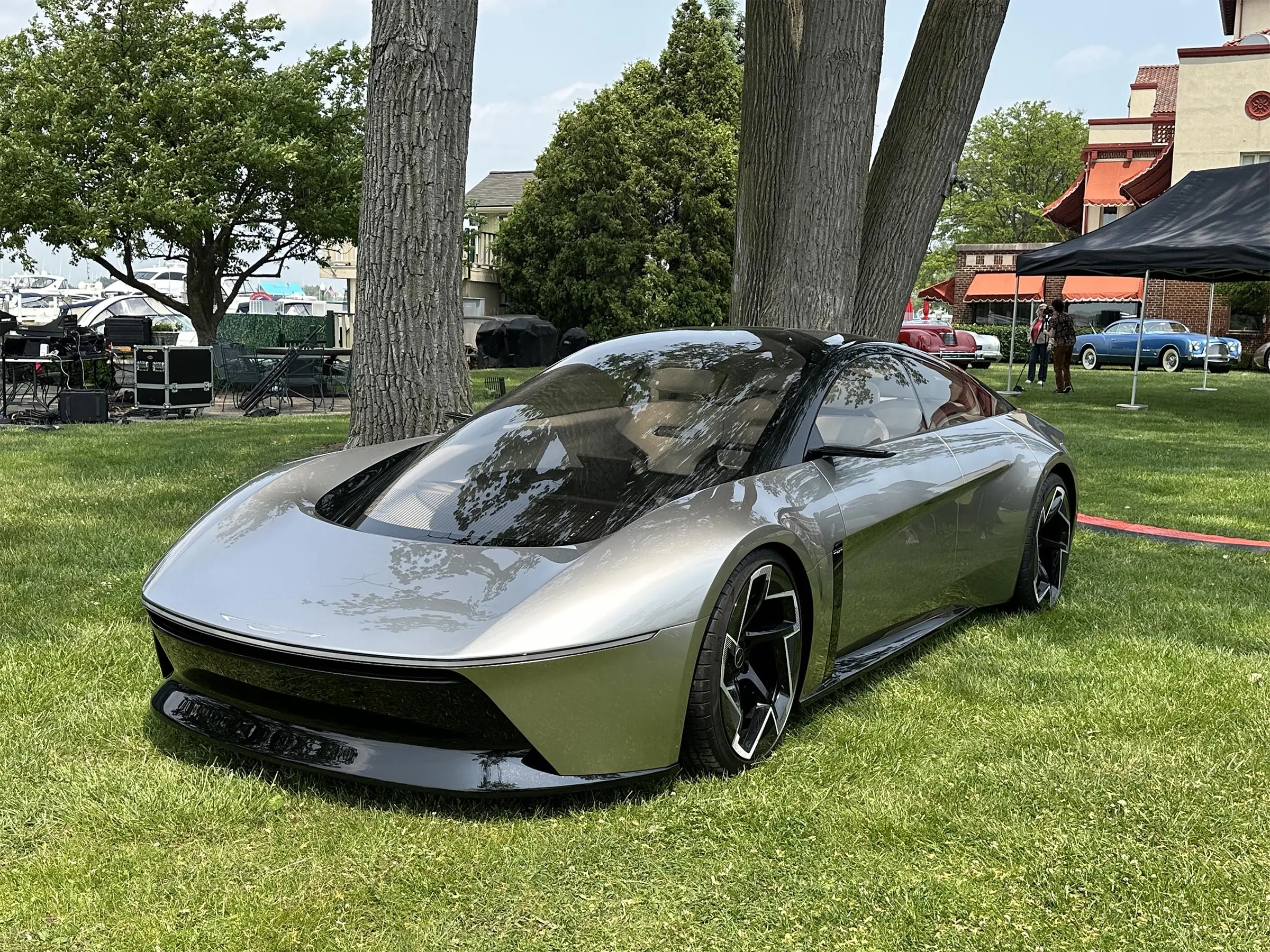 Chrysler Halcyon concept