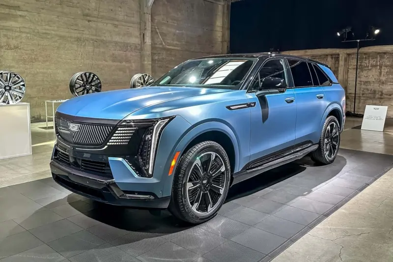 First Drive Review: 2025 Cadillac Escalade IQ Takes Things to New Extremes