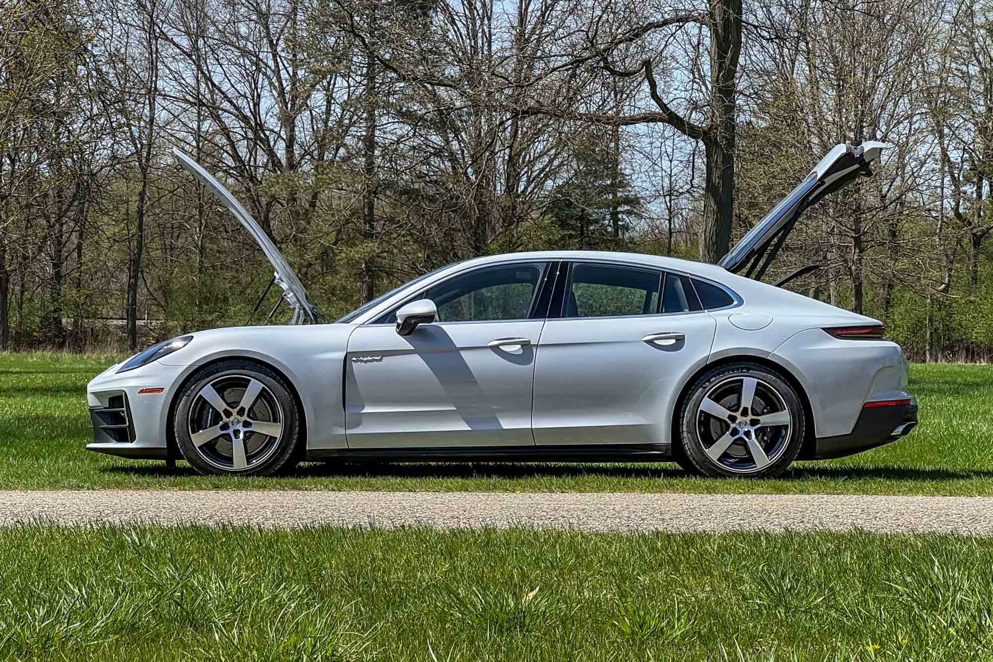 2025 Porsche Panamera 4 E-Hybrid