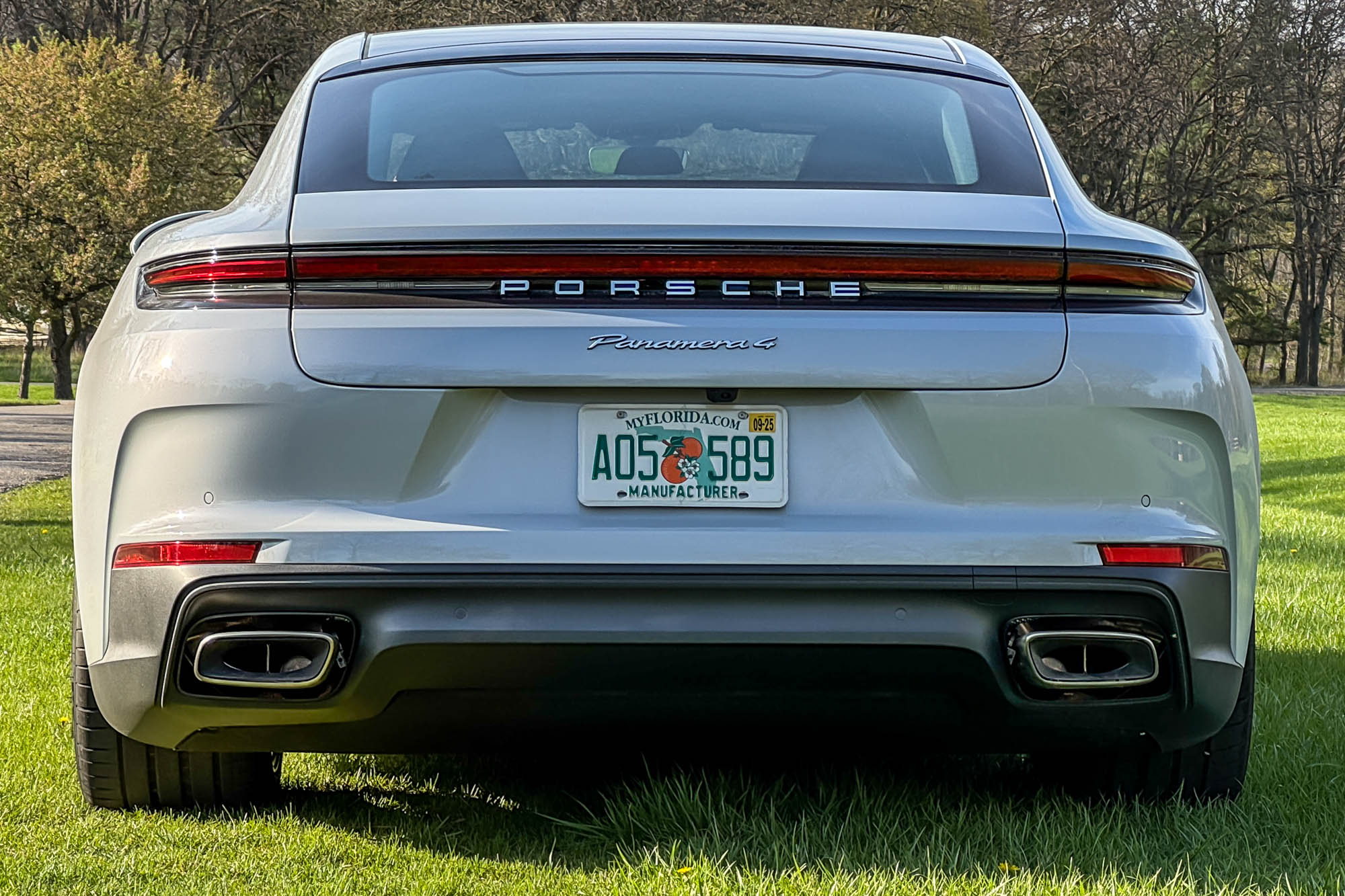 2025 Porsche Panamera 4 E-Hybrid