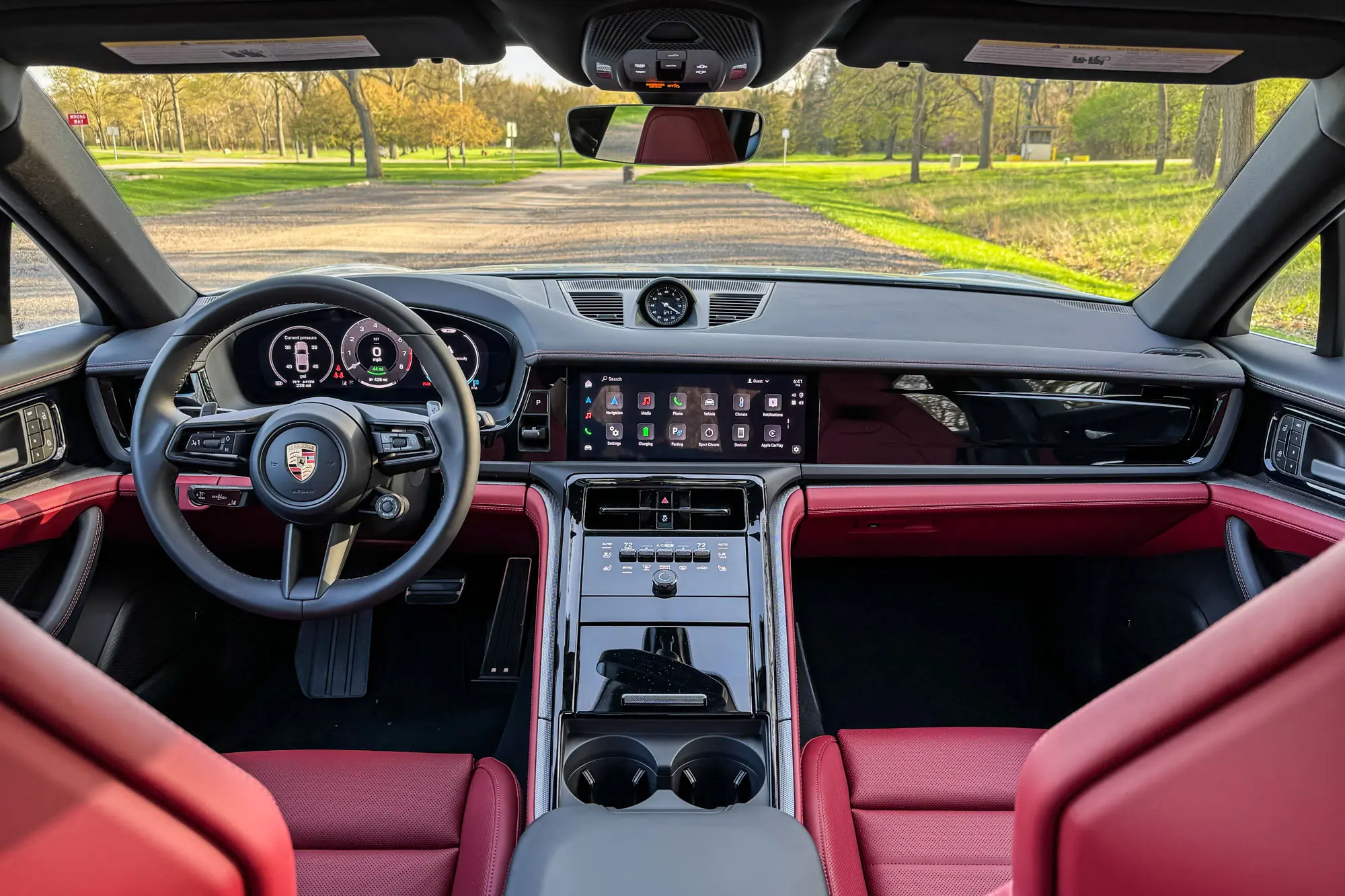 2025 Porsche Panamera 4 E-Hybrid